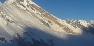 Nepal: Italia tres alpinistas muertos