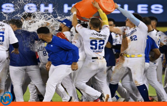 Magallanes tumba al Caracas 11-4