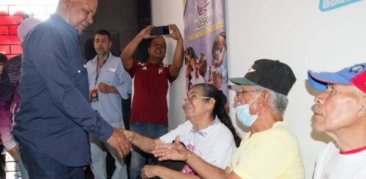 Lara adultos mayores reciben atención integral