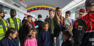 Seis niños regresaron a Venezuela