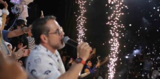 Lacava ignaguro navidad en Los Guayos