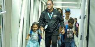 16 Niños venezolanos repatriados desde Colombia
