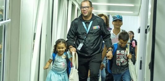 16 Niños venezolanos repatriados desde Colombia