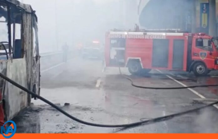 incendio transporte público Caracas