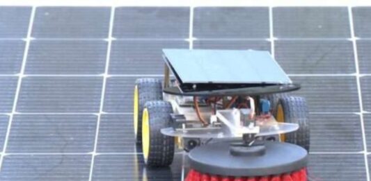 robot limpiador paneles solares Venezuela