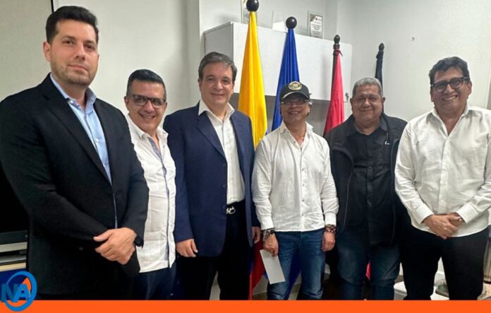 Petro reunión venezolanos Petro reunión venezolanos