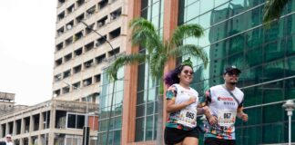 Santa Corre Copa Avanti