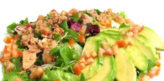 Ensalada de Aguacate y Atún