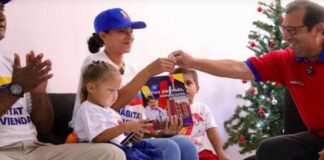 Barinas entrega apartamento
