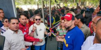 Lacava inauguración Auditorio Negro Primero Sede de Gobierno del Sur