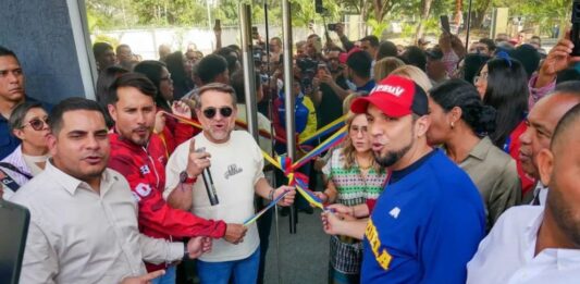 Lacava inauguración Auditorio Negro Primero Sede de Gobierno del Sur