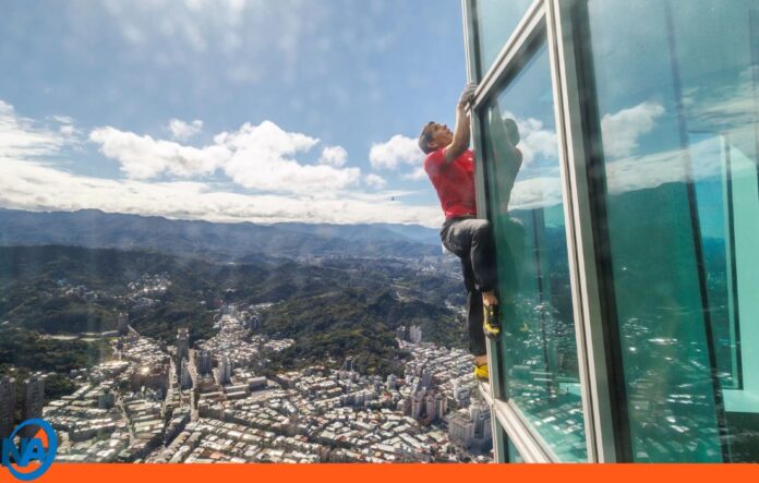 Alex Honnold Taipei 101