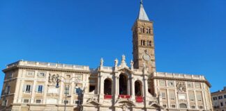 Basílica Santa María la Mayor cajero de la caridad