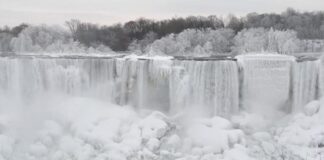 Cataratas del Niágara congeladas