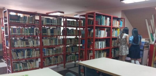 Comuna inauguran biblioteca en Coro