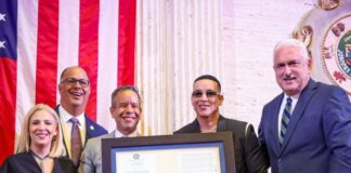 Daddy Yankee Hijo Distinguido San Juan
