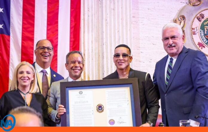 Daddy Yankee Hijo Distinguido San Juan Daddy Yankee Hijo Distinguido San Juan
