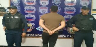 Polifalcón detiene lanchero en Chichiriviche