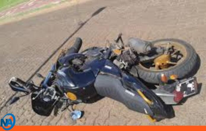 Siniestro vial moto y bicicleta Los Guayos