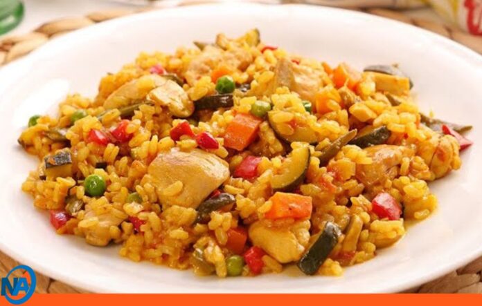 arroz con pollo y vegetales arroz con pollo y vegetales