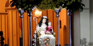 bajada de la Divina Pastora
