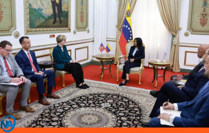Delcy Rodríguez Laura Dogu Delcy Rodríguez Laura Dogu