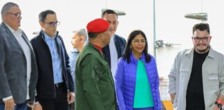 Delcy Rodríguez consulta Sistema Patria