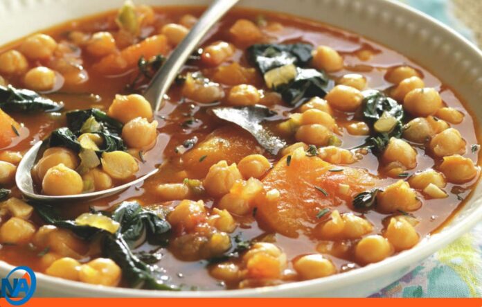 Guiso de garbanzos auyama y espinaca