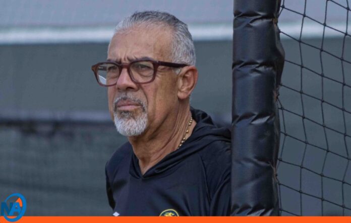 Luis Sojo queda fuera de los Leones (1) Luis Sojo queda fuera de los Leones