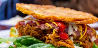 Patacones Venezolanos