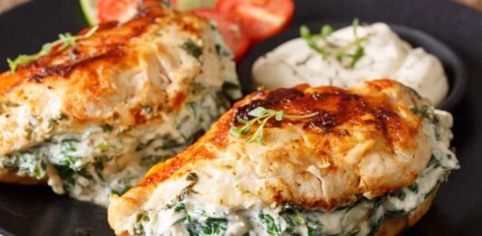 Pechugas rellenas de espinaca y queso