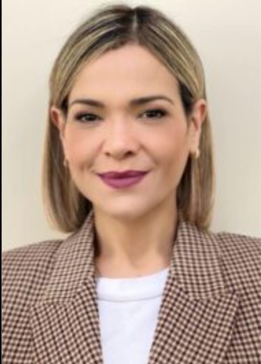 Dheliz Álvarez presidenta Venetur-2-2