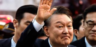 Yoon Suk-yeol cadena perpetua
