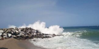 mar de fondo La Guaira