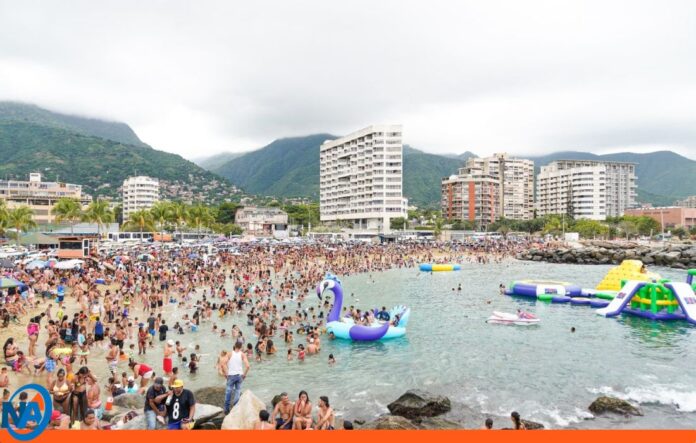playas La Guaira Carnavales