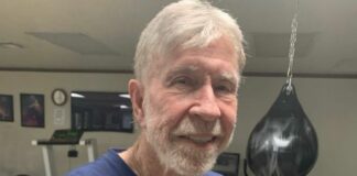 Chuck Norris hospitalizado
