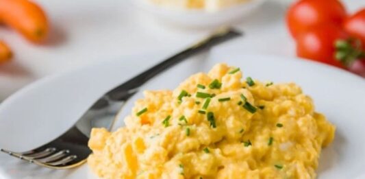 Huevos revueltos con avena