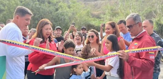 Inauguración de cancha Pueblos Heroicos