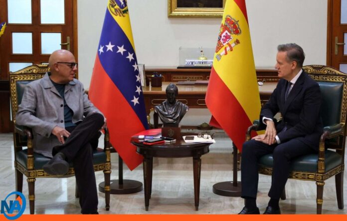 Jorge Rodríguez y el Embajador de España Jorge Rodríguez y el Embajador de España