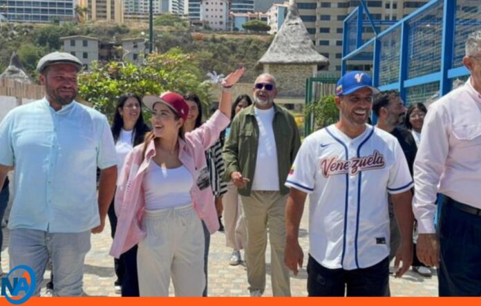 Ministra de Turismo proyectos hoteleros