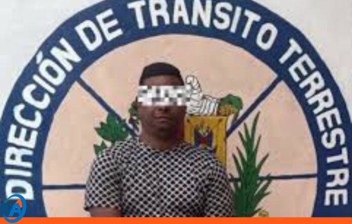 Suspendido conductor por maltrato estudiante