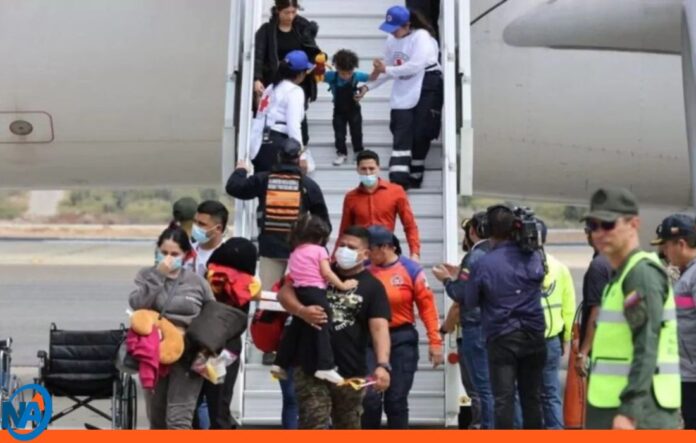Arriban a Maiquetía 190 migrantes EE. UU. Arriban a Maiquetía 190 migrantes EE. UU.