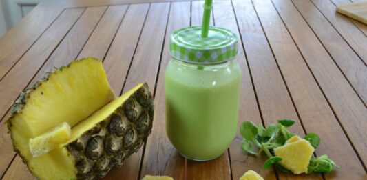 Batido piña verde
