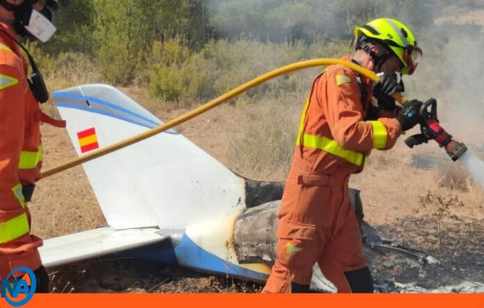 Dos muertos tras estrellarse una avioneta Dos muertos tras estrellarse una avioneta