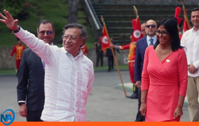 Gustavo Petro Delcy Rodríguez Gustavo Petro Delcy Rodríguez