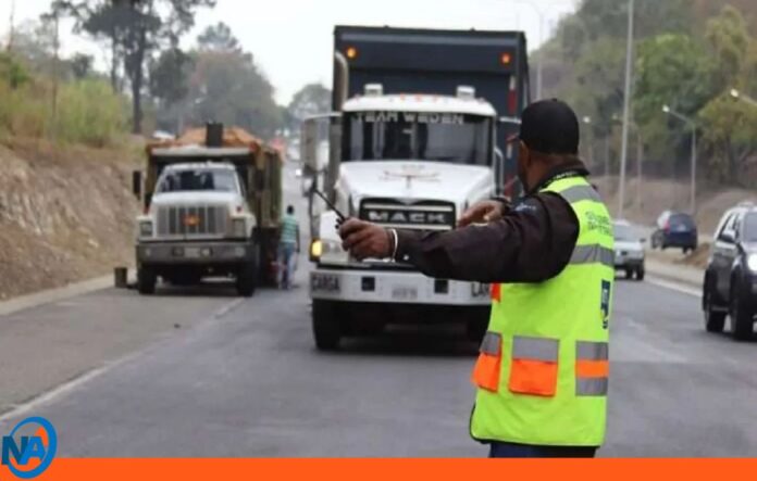 INTT restringe circulación de carga pesada en Venezuela INTT restringe circulación de carga pesada en Venezuela