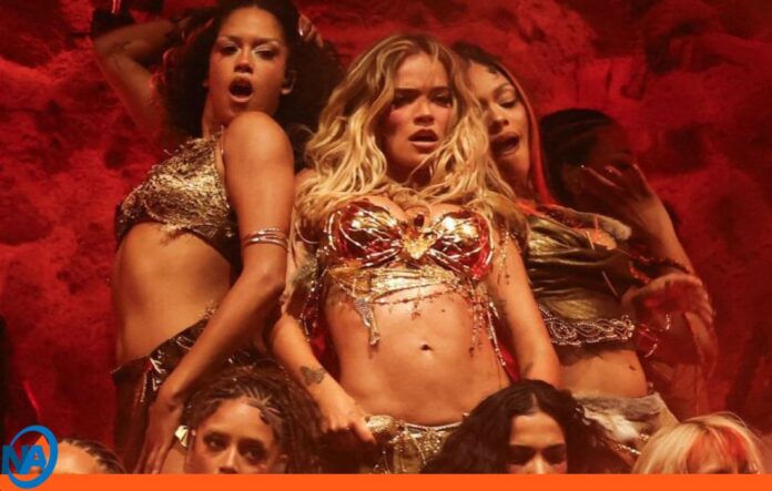 Karol G gira mundial Coachella