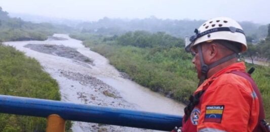 Lara crecida río Agua Linda