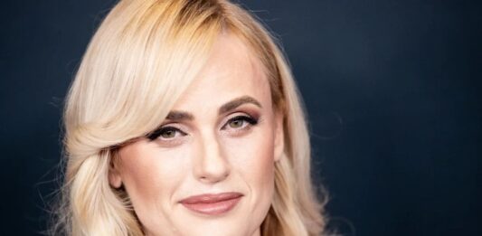 Rebel Wilson difamación
