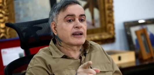 Tarek William Saab condena ataques racistas Delcy Rodríguez en Madrid